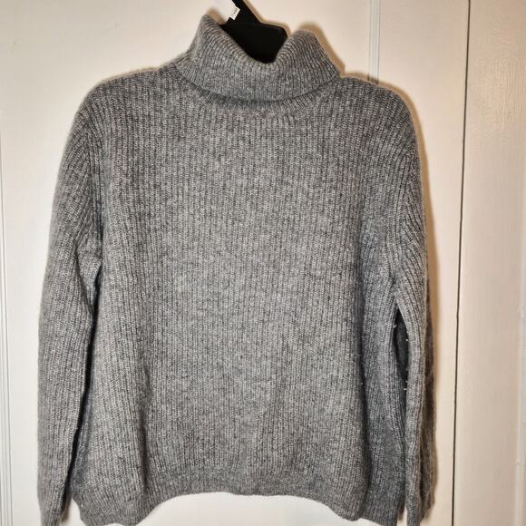Quince Mongolian Cashmere Fisherman Sweater Womens M Grey Turtleneck - Picture 2 of 8